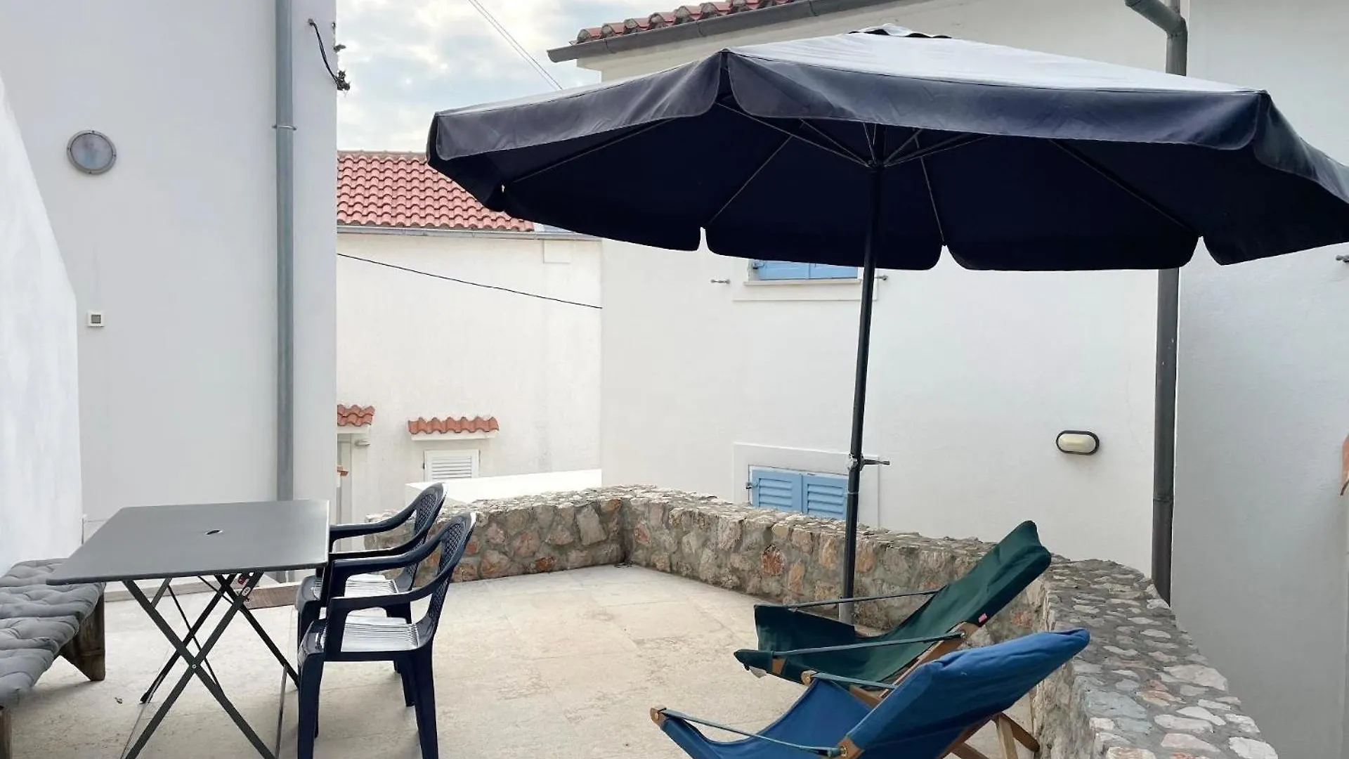 Appartement In Baska Mit Terrasse